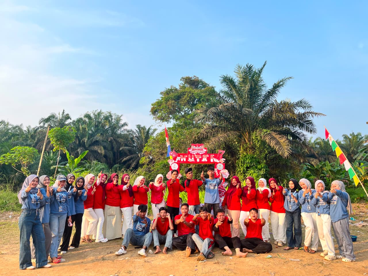 19 Lomba Meriahkan HUT Ke-81 RI di Sungai Terap